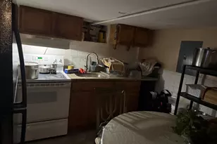 189 Pleasant St, Brockton, MA 02301 - Photo 10