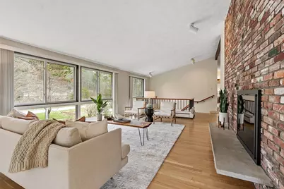 8 Hobbs Road, Wayland, MA 01778 - Photo 4