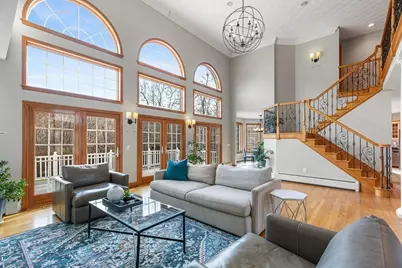 64 Kensington Ct, Swansea, MA 02777 - Photo 4