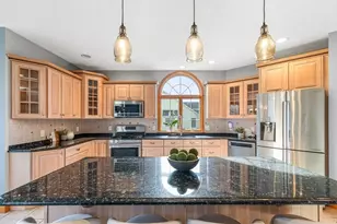 64 Kensington Ct, Swansea, MA 02777 - Photo 12