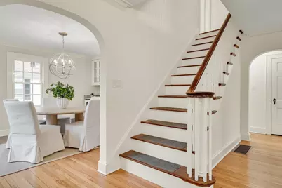 66 Moffat Road, Newton, MA 02468 - Photo 14