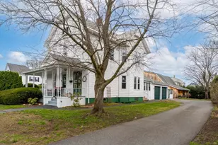 89 Garfield Ave, Easthampton, MA 01027 - Photo 4