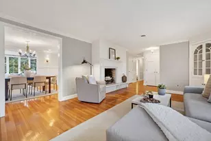 25 Magnolia Rd, Melrose, MA 02176 - Photo 8