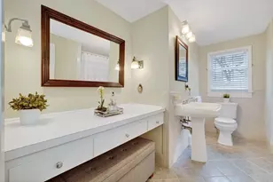 25 Magnolia Rd, Melrose, MA 02176 - Photo 18