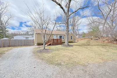 19 Passway 3, Worcester, MA 01602 - Photo 1