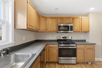 18-20 Buck Street #1, Woburn, MA 01801 - Photo 4