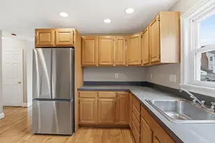 18-20 Buck St, Woburn, MA 01801 - Photo 6