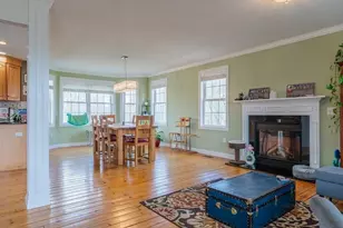 9 White Rd, Mendon, MA 01756 - Photo 4