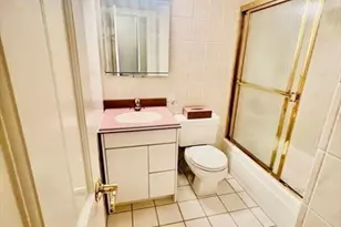 9 Hawthorne Pl, Boston, MA 02114 - Photo 6