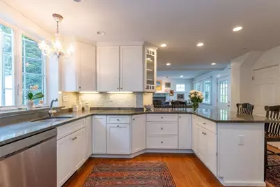 6 Willow Street, Wellesley, MA 02481 - Photo 4