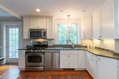 6 Willow Street, Wellesley, MA 02481 - Photo 4