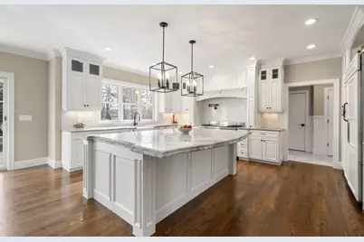 11 Briarwood Dr, Westwood, MA 02090 - Photo 10