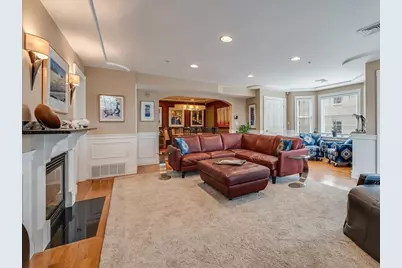 1328 Broadway #3, Somerville, MA 02144 - Photo 6