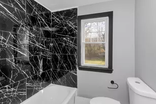 49 Bennett St, Chicopee, MA 01013 - Photo 18