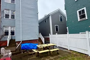 24 Linden Ave, Somerville, MA 02143 - Photo 10