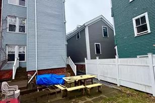 24 Linden Ave, Somerville, MA 02143 - Photo 10
