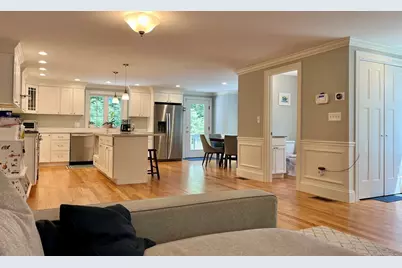 41 Rangeley Rd #41, Arlington, MA 02474 - Photo 4