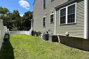 41 Rangeley Rd, Arlington, MA 02474 - Photo 34