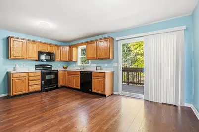 35 Highland Park #35, Uxbridge, MA 01569 - Photo 2