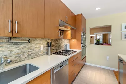 50 Waverly Street, Brookline, MA 02445 - Photo 12