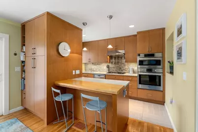 50 Waverly Street, Brookline, MA 02445 - Photo 10