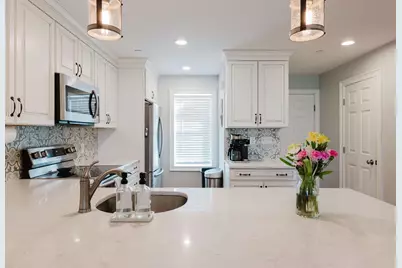 14 Landing Way #14, Lakeville, MA 02347 - Photo 4