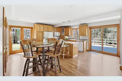 55 Hanover St, Hanover, MA 02339 - Photo 8