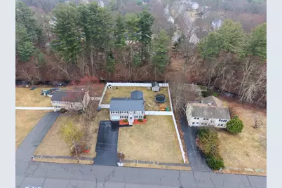 13 Brookside Dr, Billerica, MA 01821 - Photo 26