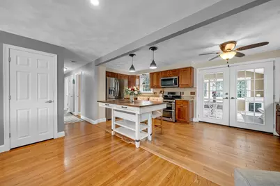 13 Brookside Dr, Billerica, MA 01821 - Photo 6