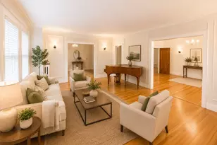 67 Green St, Brookline, MA 02446 - Photo 4