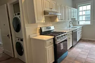 67 Green St, Brookline, MA 02446 - Photo 2