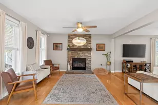 49 Lorraine Metcalf Rd, Franklin, MA 02038 - Photo 6