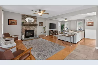 49 Lorraine Metcalf Rd, Franklin, MA 02038 - Photo 8