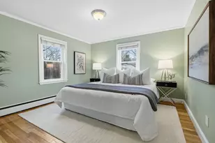 5 Baker St, Boston, MA 02132 - Photo 12
