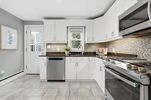 5 Baker St, Boston, MA 02132 - Photo 8