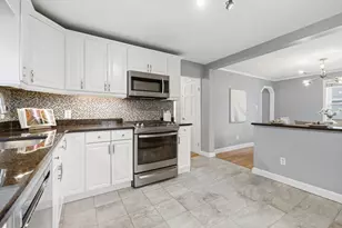 5 Baker St, Boston, MA 02132 - Photo 10
