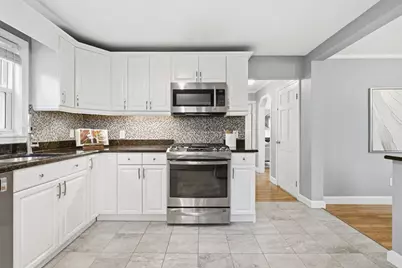 5 Baker St, Boston, MA 02132 - Photo 10