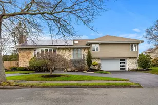 58 Leicester Rd, Marblehead, MA 01945 - Photo 1