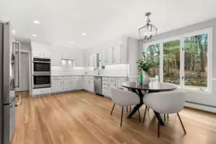 10 Heritage Ln, Andover, MA 01810 - Photo 10