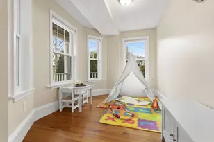 5 Pickett St, Beverly, MA 01915 - Photo 14