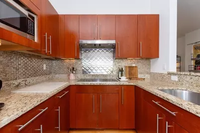 769 Heath St #769, Brookline, MA 02467 - Photo 10