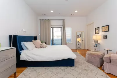 769 Heath St #769, Brookline, MA 02467 - Photo 20