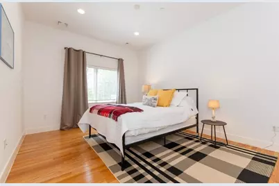 769 Heath St #769, Brookline, MA 02467 - Photo 22