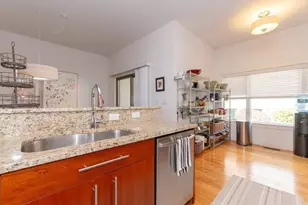 769 Heath St, Brookline, MA 02467 - Photo 12