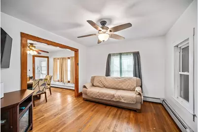 35 Sylvester St, Brockton, MA 02302 - Photo 8