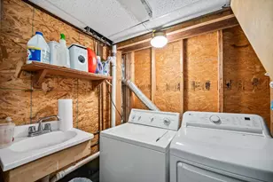 35 Sylvester St, Brockton, MA 02302 - Photo 28