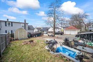 35 Sylvester St, Brockton, MA 02302 - Photo 6