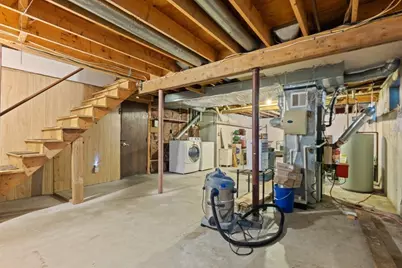 40 W Elm St, Hopkinton, MA 01748 - Photo 40