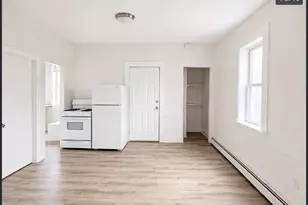 11 Park St, Peabody, MA 01960 - Photo 1