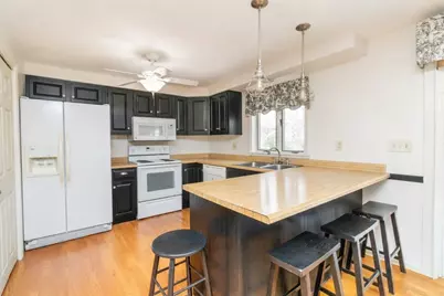 39 Mainsle Ln, Barnstable, MA 02601 - Photo 4